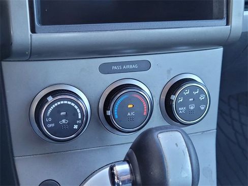 Used 2010 Nissan Sentra 2.0 S image 9