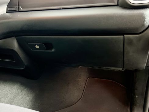 Used 2024 RAM 2500 Big Horn image 33