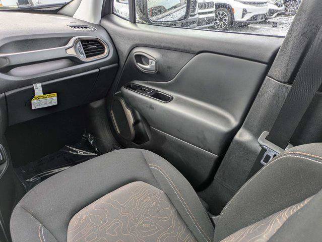 Certified 2023 Jeep Renegade Latitude w/ Sun/Sound Group AWD/4WD image 16