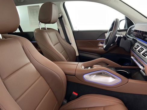 Certified 2024 Mercedes-Benz GLS 450 4MATIC image 37