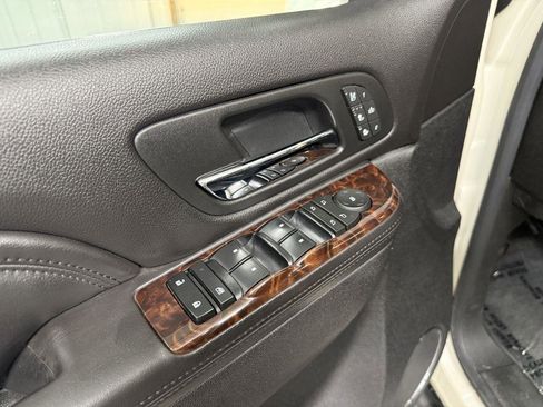 Used 2012 GMC Yukon XL Denali AWD/4WD image 26