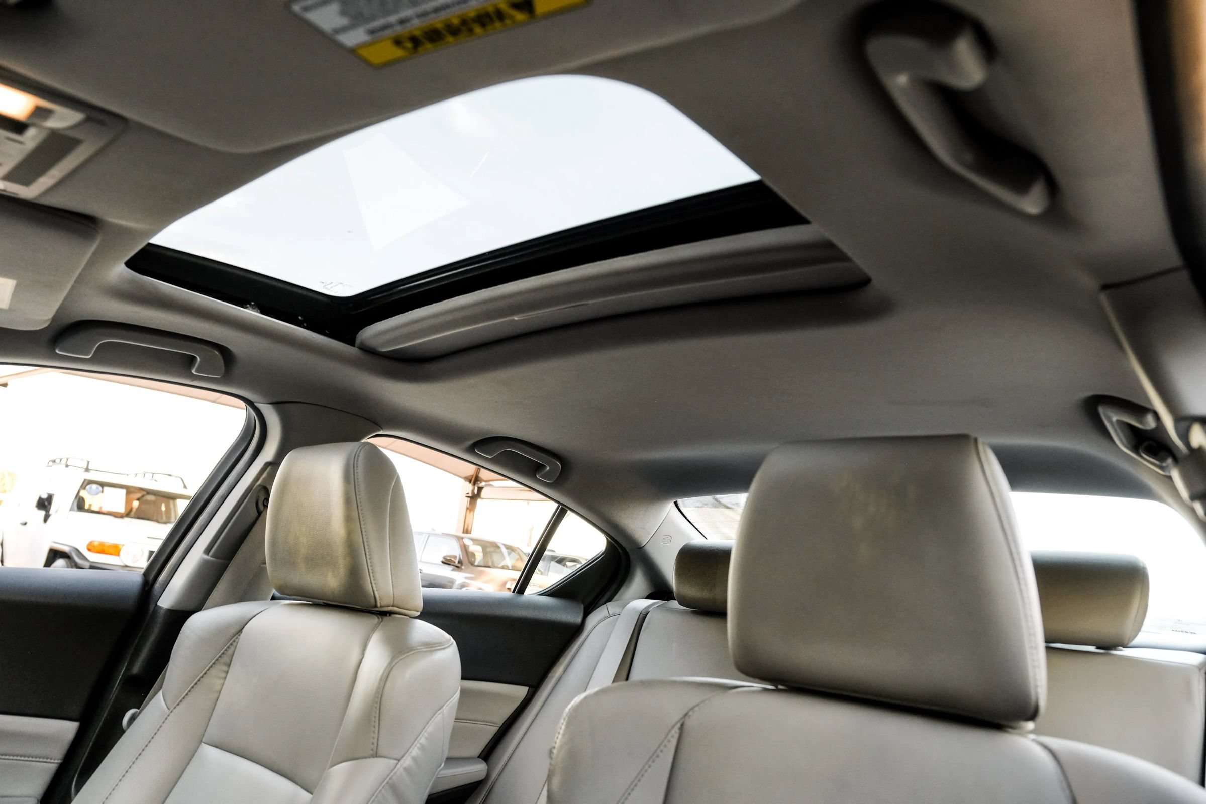 Used 2018 Acura ILX w/ Special Edition Package FWD image 5