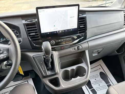 Used 2024 Ford Transit 350 XLT image 29