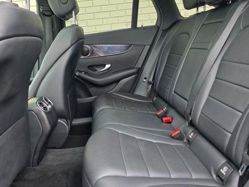 Used 2017 Mercedes-Benz GLC 300 4MATIC image 13