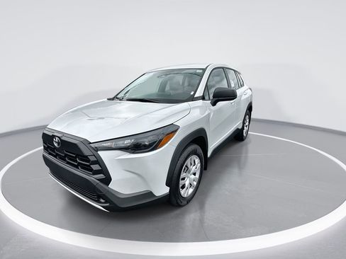 New 2026 Toyota Corolla Cross L AWD/4WD image 4