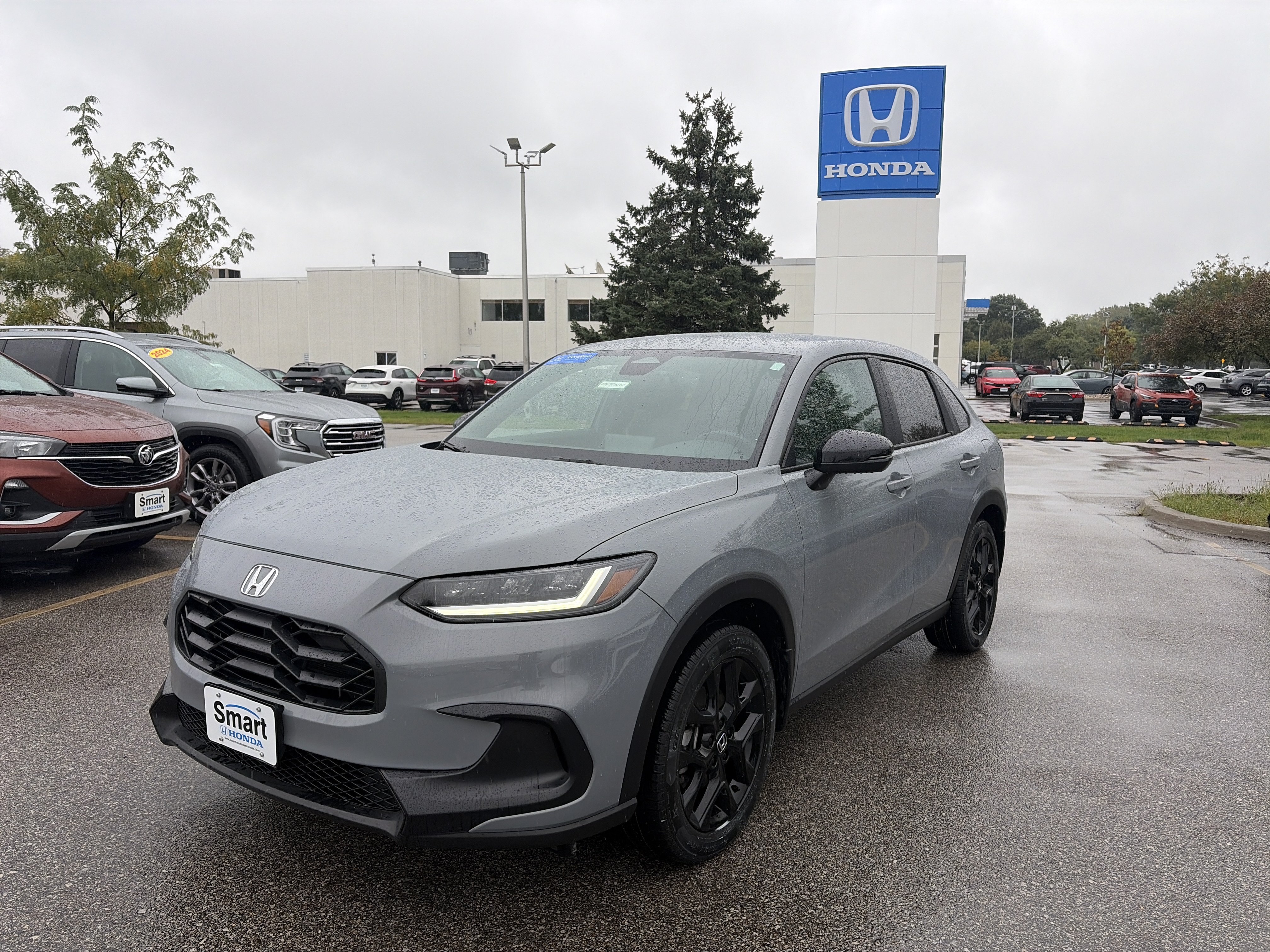 Certified 2025 Honda HR-V Sport image 1