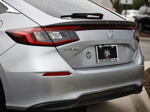 Used 2024 Honda Civic LX image 9