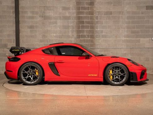 Used 2024 Porsche 718 Cayman GT4 RS RWD image 2