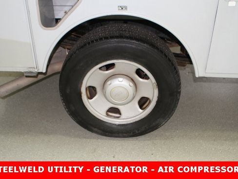 Used 2008 Ford F350 XL image 5