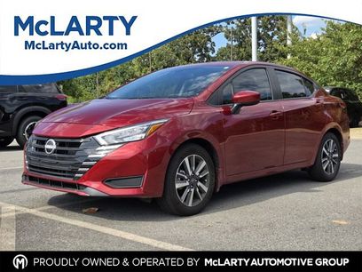 Used 2025 Nissan Versa SV w/ Trunk Package