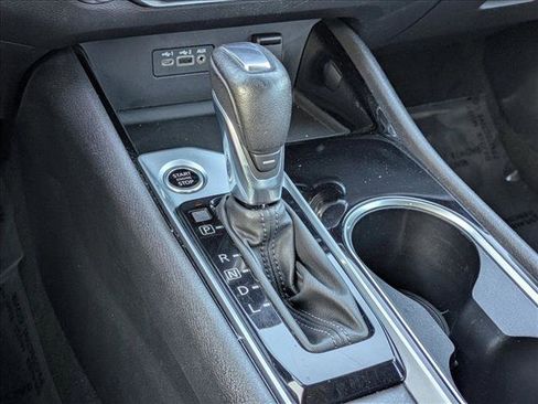 Used 2022 Nissan Altima 2.5 SV w/ SV Premium Package image 14