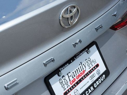 Used 2025 Toyota Camry LE image 6