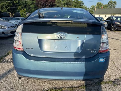 Used 2004 Toyota Prius FWD image 6