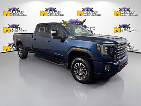 Used 2021 GMC Sierra 2500 AT4 w/ AT4 Preferred Package image 3