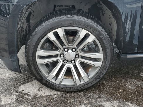 Used 2019 GMC Yukon XL Denali w/ Denali Ultimate Package image 10