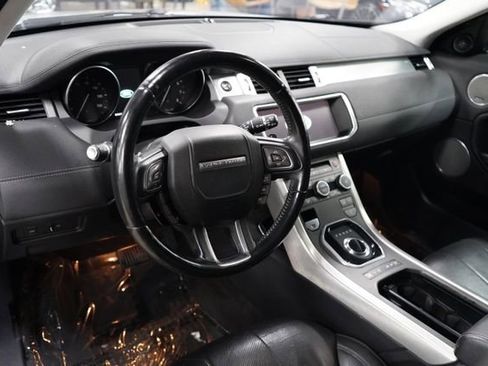 Used 2017 Land Rover Range Rover Evoque SE Premium AWD/4WD image 10
