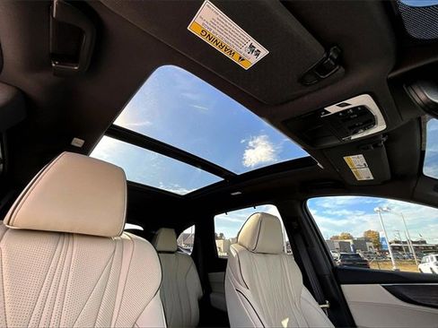Used 2023 Acura MDX Type S image 26