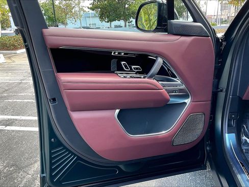 New 2026 Land Rover Range Rover Autobiography AWD/4WD image 14