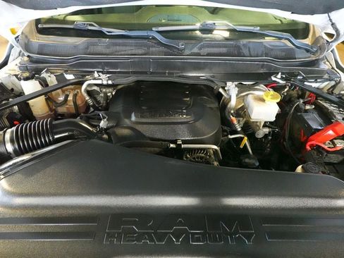 Used 2020 RAM 2500 Tradesman w/ Safety Group AWD/4WD image 28