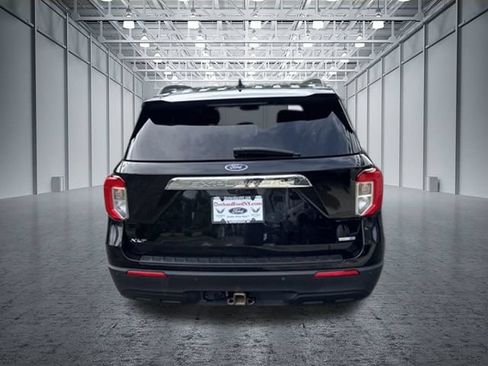 Certified 2020 Ford Explorer XLT w/ Class III Trailer Tow Package AWD/4WD image 9