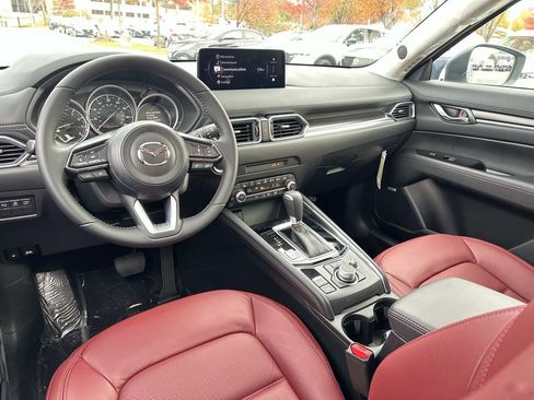 New 2025 MAZDA CX-5 Carbon Edition image 2