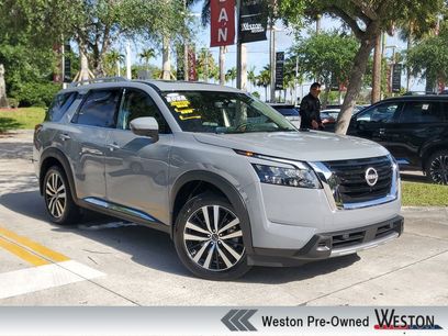 Certified 2025 Nissan Pathfinder Platinum