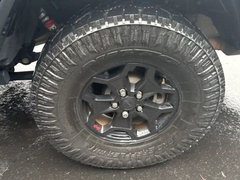 Used 2020 Jeep Gladiator Rubicon image 31