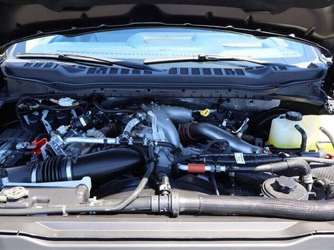 Used 2023 Ford F350 Limited w/ FX4 Off-Road Package AWD/4WD image 10