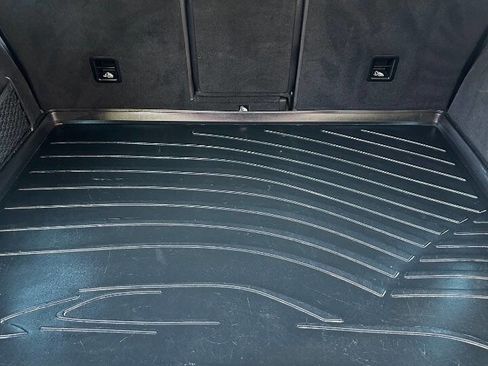 Used 2016 Porsche Cayenne image 13