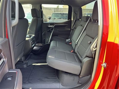 New 2026 GMC Sierra 1500 Elevation w/ LPO, Elevation Black Package image 25