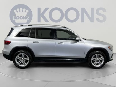 Used 2022 Mercedes-Benz GLB 250 4MATIC image 12