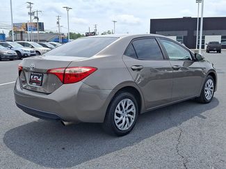 Used 2017 Toyota Corolla LE w/ Carpet Mat Package (TMS) FWD video 5