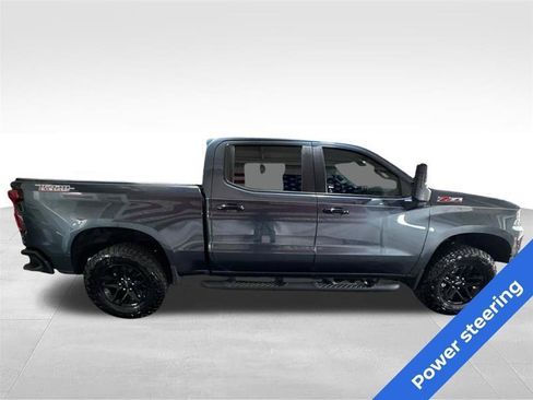 Used 2021 Chevrolet Silverado 1500 LT Trail Boss w/ Bed Protection Package AWD/4WD image 4