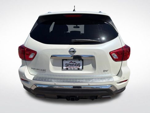 Used 2017 Nissan Pathfinder SV w/ Trailer Tow Package AWD/4WD image 4