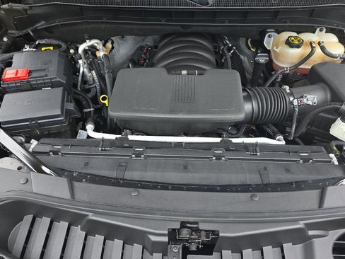 Used 2023 Chevrolet Suburban LS AWD/4WD image 31