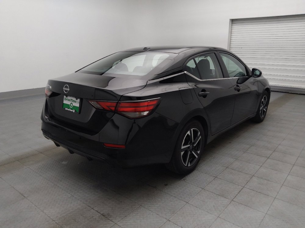 Used 2025 Nissan Sentra SV FWD image 9
