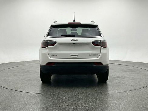 Used 2025 Jeep Compass Limited AWD/4WD image 7