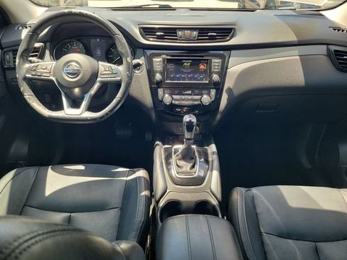 Used 2020 Nissan Rogue Sport SL w/ Premium Package FWD image 10