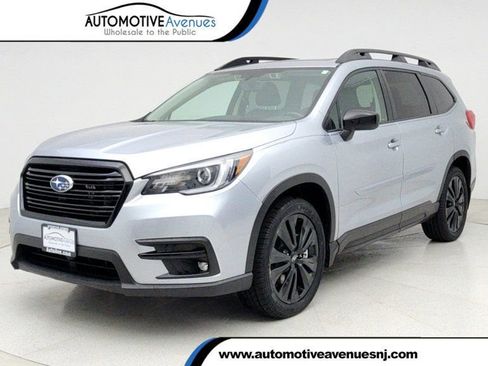 Used 2022 Subaru Ascent Onyx Edition image 1