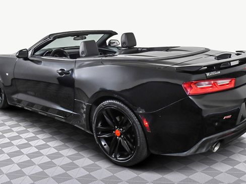 Used 2016 Chevrolet Camaro LT image 6