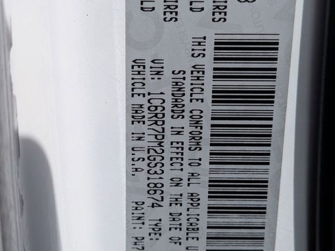 Certified 2016 RAM 1500 Limited image 38