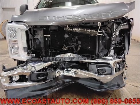 Used 2024 Ford F250 XL w/ XL Driver Assist Package AWD/4WD image 16