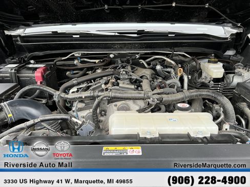 Used 2024 Toyota Tacoma TRD Off-Road AWD/4WD image 13