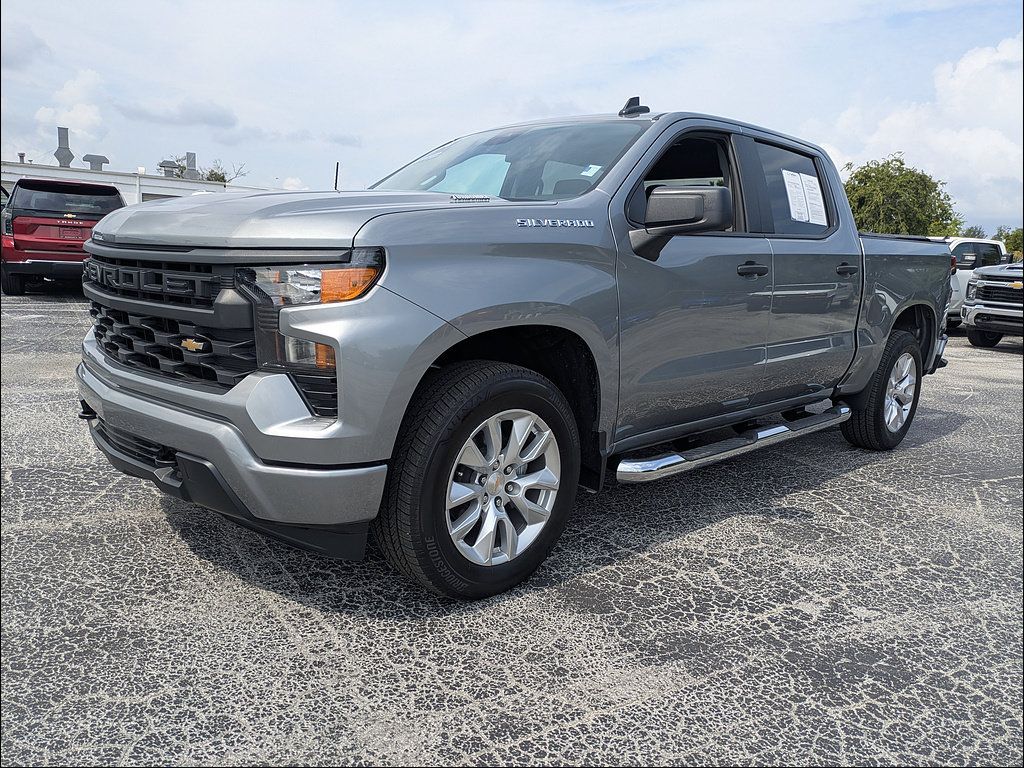 Certified 2026 Chevrolet Silverado 1500 Custom RWD image 8