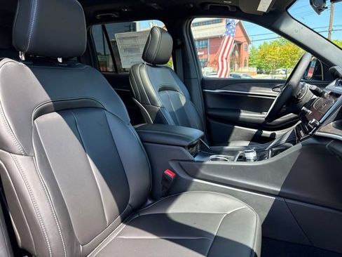 New 2026 Jeep Grand Cherokee Limited AWD/4WD image 28