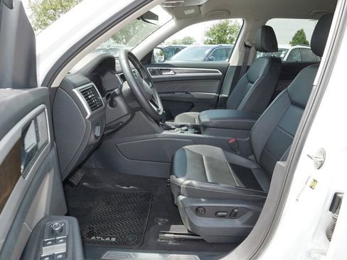 Certified 2023 Volkswagen Atlas SE AWD/4WD image 13