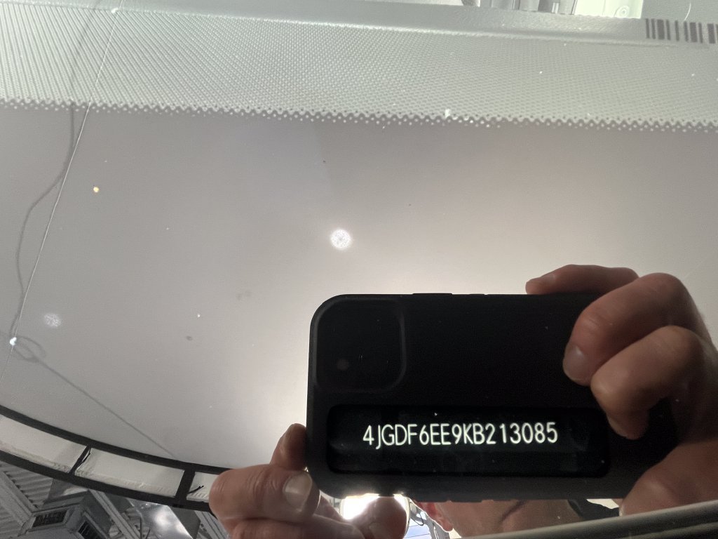 Used 2019 Mercedes-Benz GLS 450 4MATIC image 30