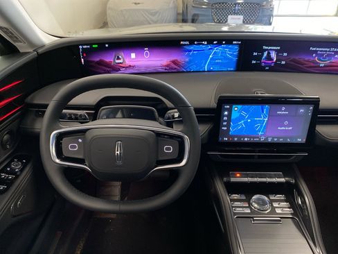 New 2026 Lincoln Nautilus Reserve w/ Jet Appearance Package image 11