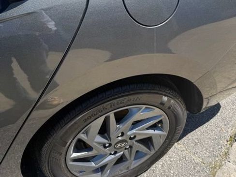 Used 2024 Hyundai Elantra SEL FWD image 23