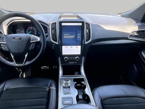 Used 2022 Ford Edge ST-Line w/ Class II Trailer Tow Package AWD/4WD image 30
